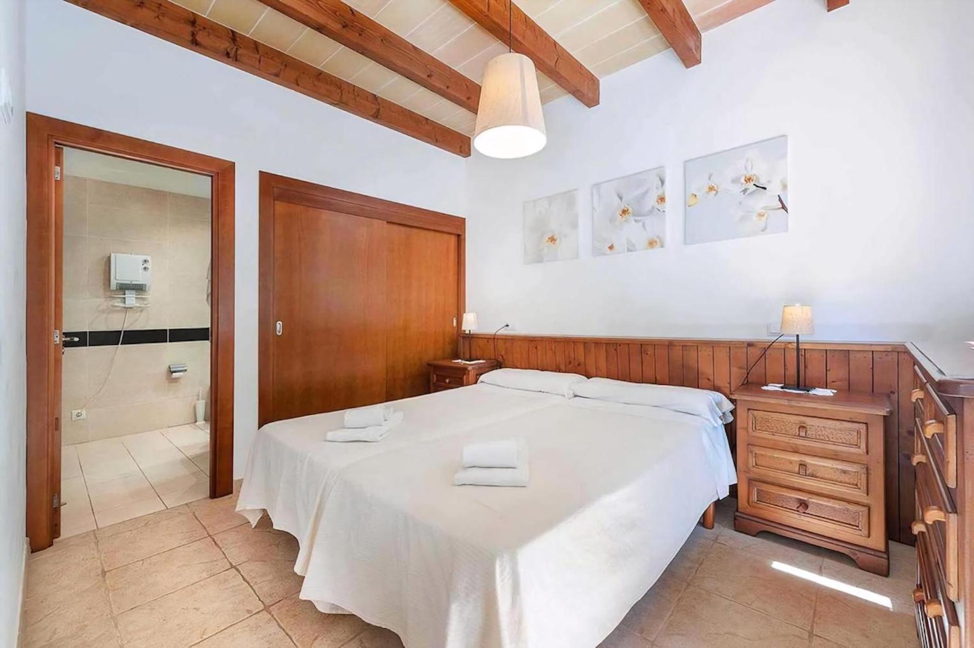 Ferienhaus Alexandria Mit Pool Und Grillplatz Cala de Sant Vicenc